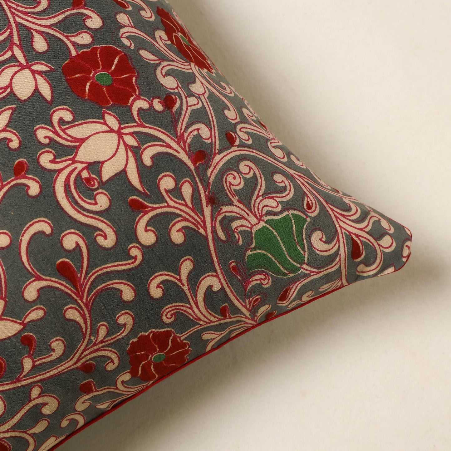 Green - kalamkari printed cotton cushion cover 128