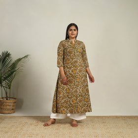  Green Printed Cotton A-Line Kalamkari Kurta for Women