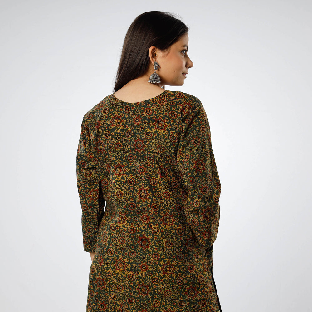 Buy Green - Ajrakh Block Printed Cotton Long Kurta Online at iTokri.com