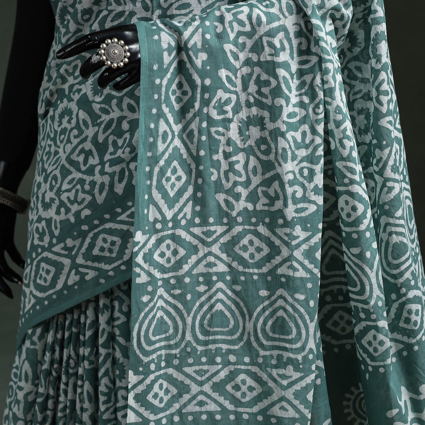 Pure mul cotton hand block batik print saree 32