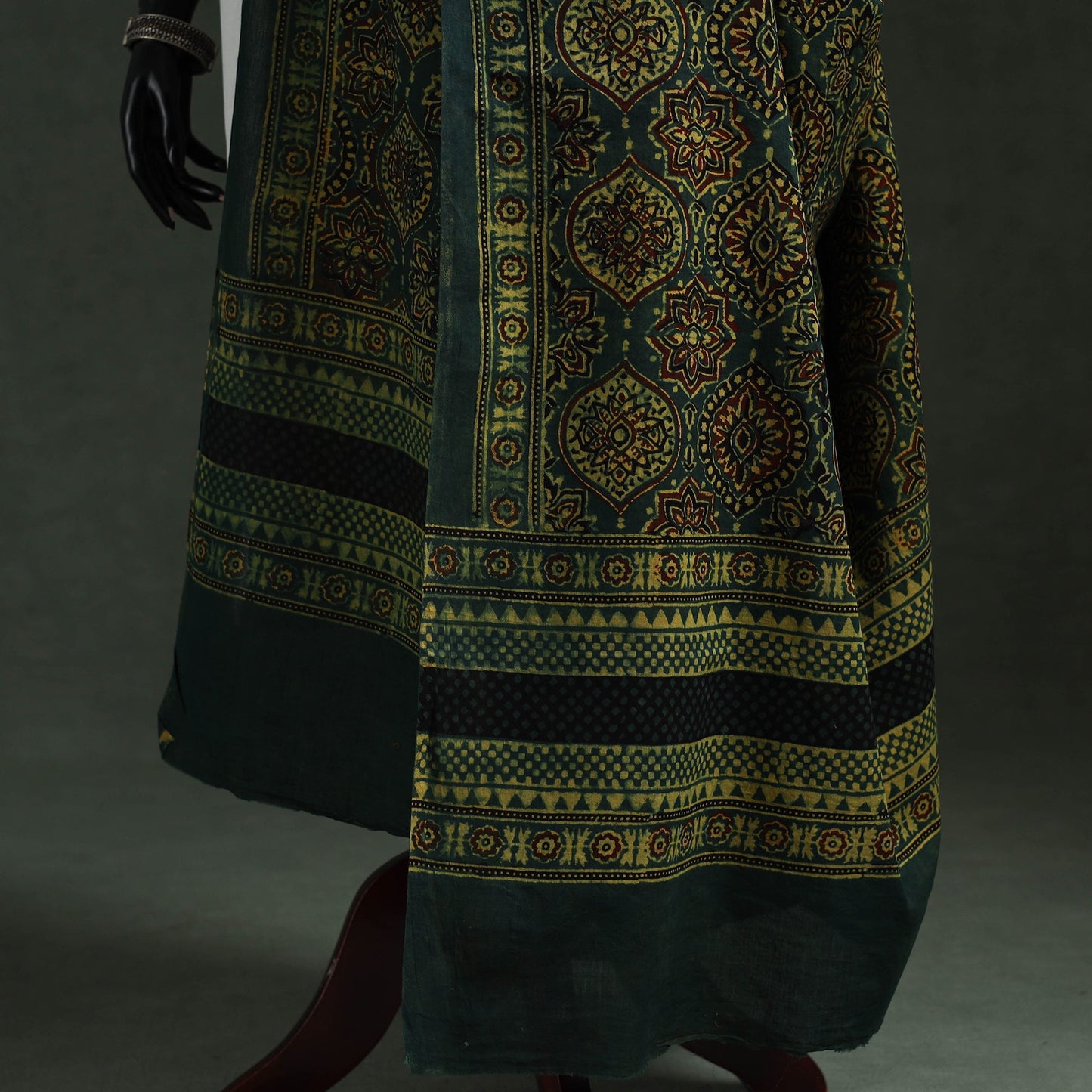 Green - pure mul cotton kutch hand block print natural dyed