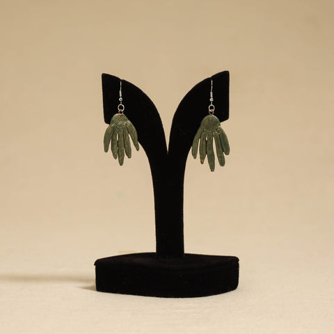 Quirklets handpainted clay earrings 58 - handcrafted