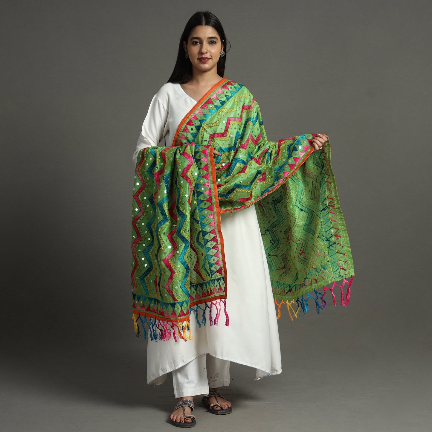 Buy Ranihati Chanderi Silk Zig Zag Phulkari Hand Embroidery Dupatta