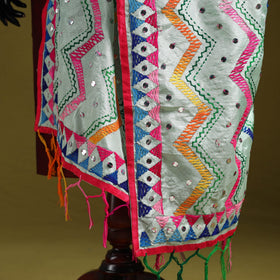 Ranihati chanderi silk zig zag hand embroidery dupatta 13