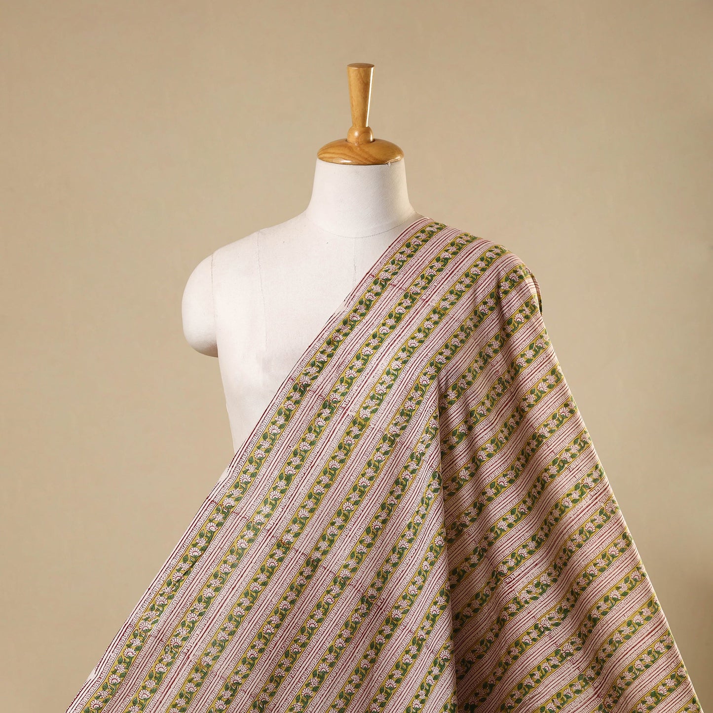 Green - sanganeri cotton fabric 42 - handcrafted