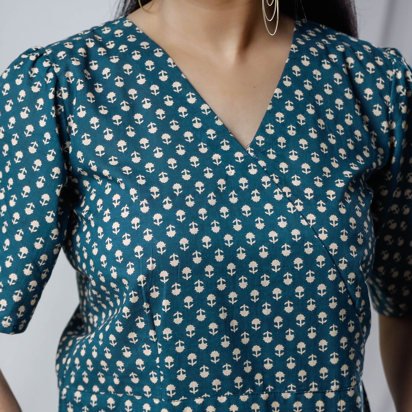 Buy Sanganeri Hand Block Prints Half Sleeve Cotton Crop Top Online at iTokri.com