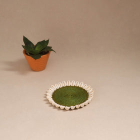 Shell work handcrafted thread coaster 06