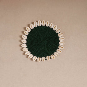 Shell work handcrafted thread coaster 09