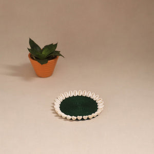 Shell work handcrafted thread coaster 09