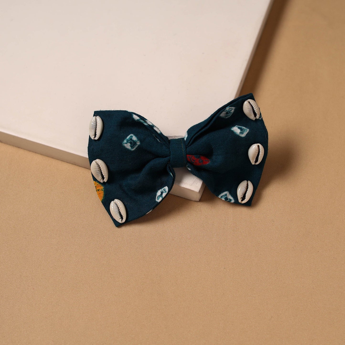 Shell work women’s bow hair clip 61 - handcrafted