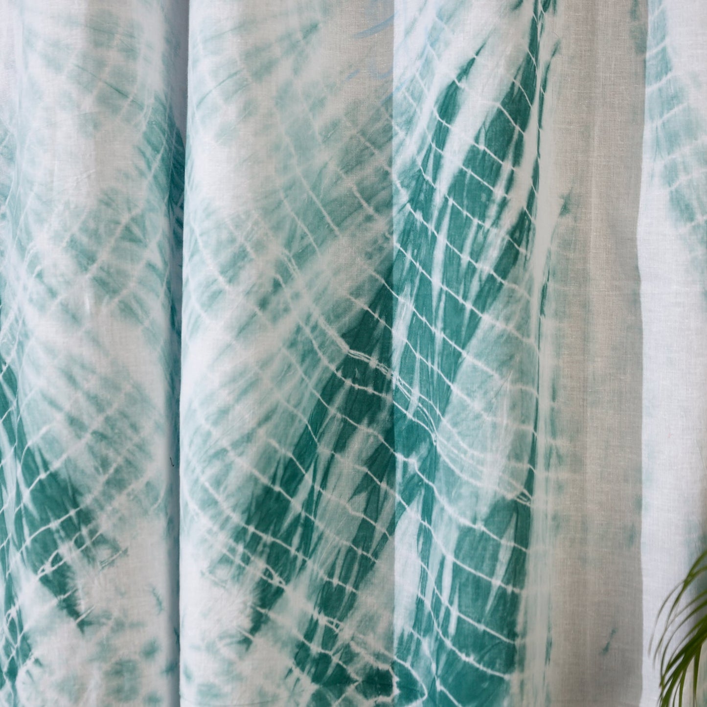 Green - shibori tie-dye cotton door curtain (7 x 3 feet)