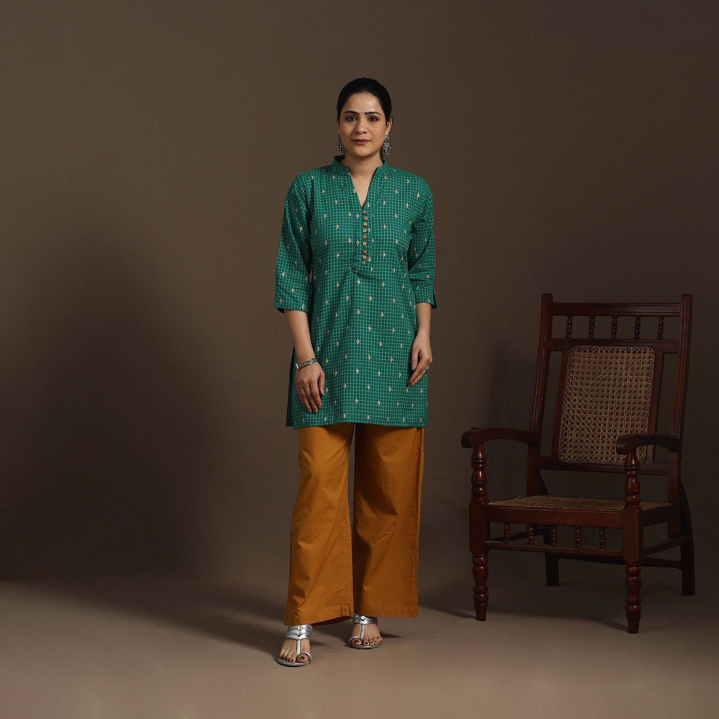 Short cotton jacquard kurta for women 17 - handcrafted