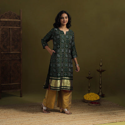 Green - silk bandhani kurta set with lagdi patta (set of 2)
