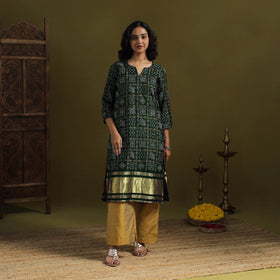 Green - silk bandhani kurta set with lagdi patta (set of 2)