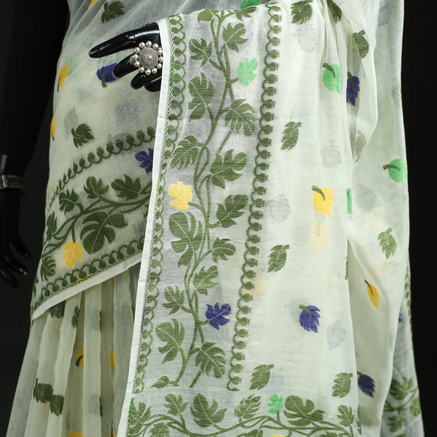 Silk cotton dhakai jamdani saree 11 - handcrafted