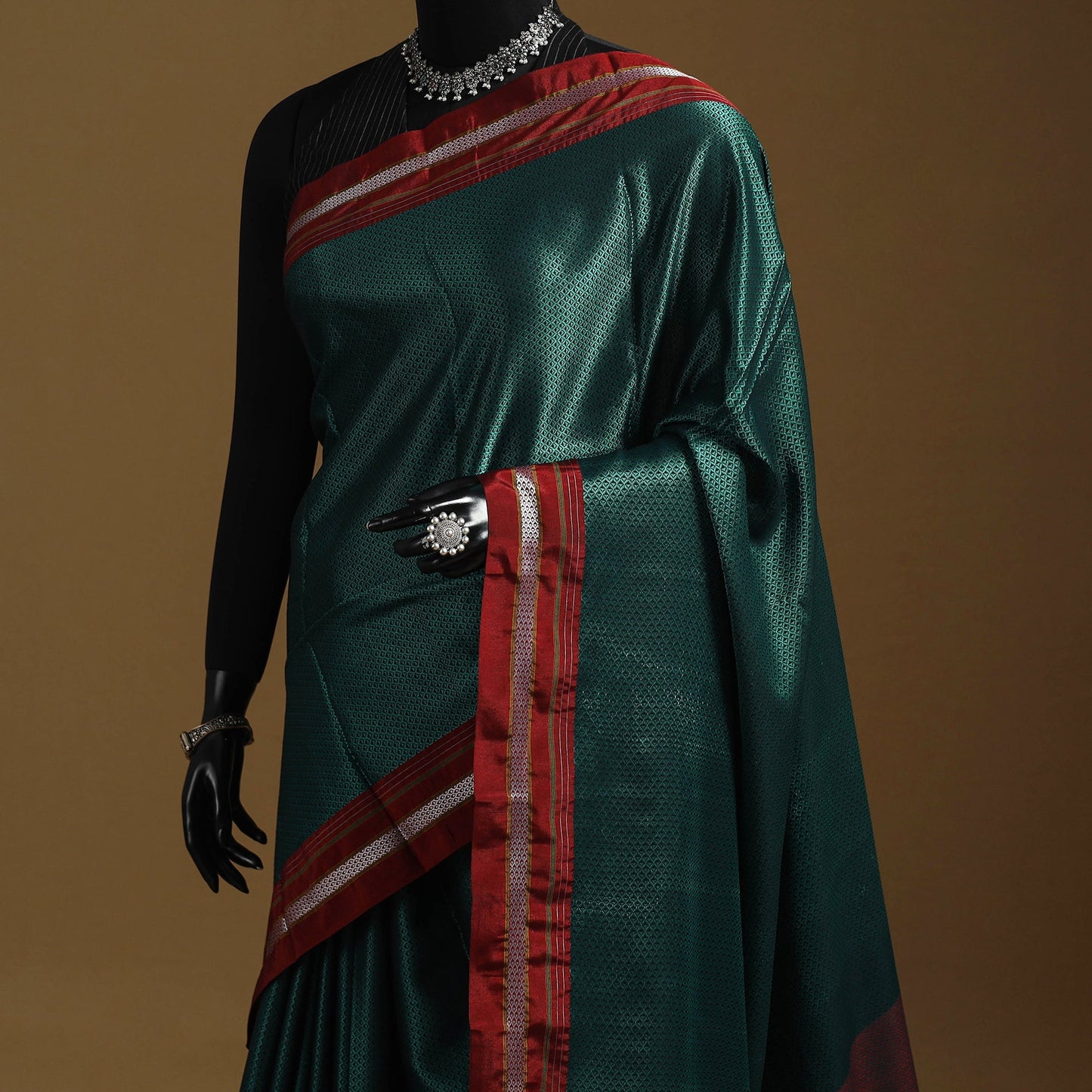 Silk cotton khun saree with ilkal pallu chikki paras border