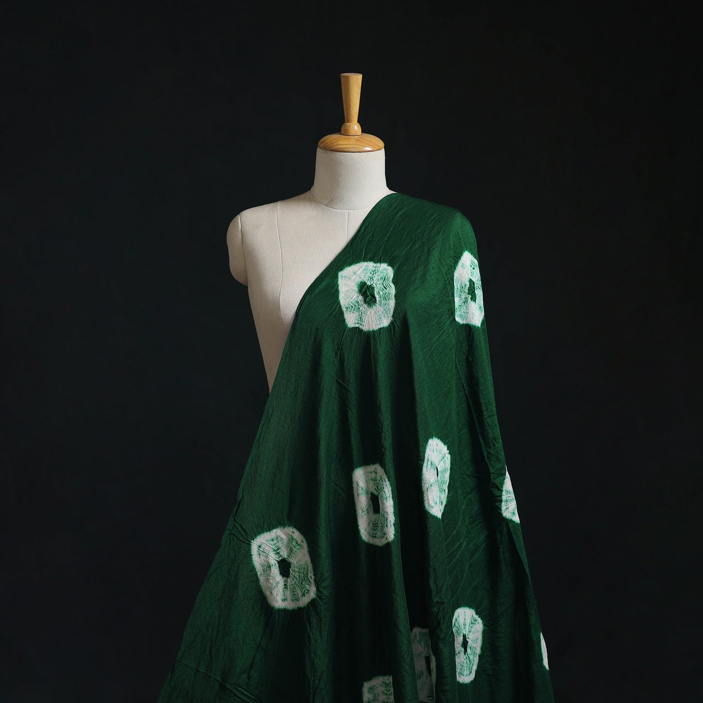 Silk tie-dye shibori fabric with zari border 34