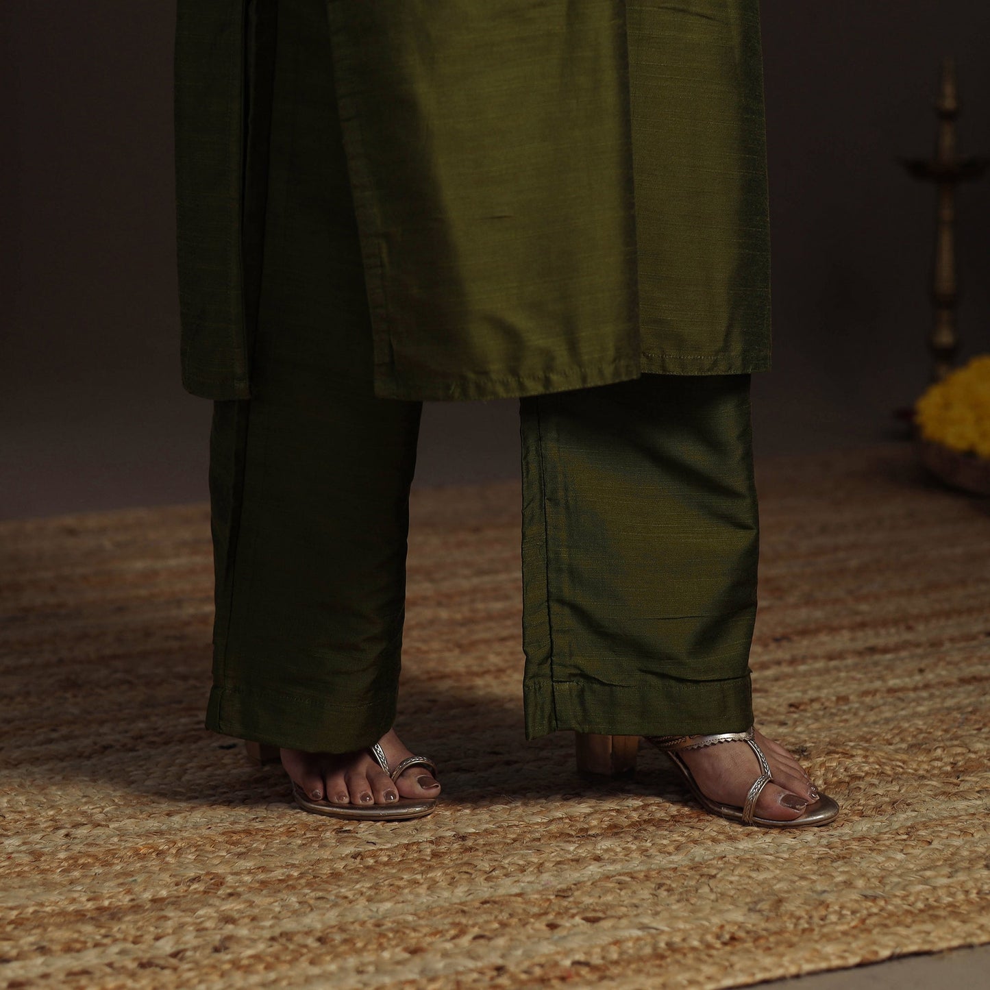 Green - slub silk hand embroidered straight plain kurta 15
