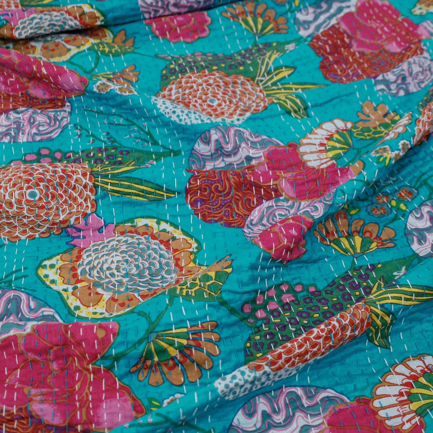 Buy Tagai Work Jaipur Hand Block Printed Cotton Double Bed Cover Online at iTokri.com
