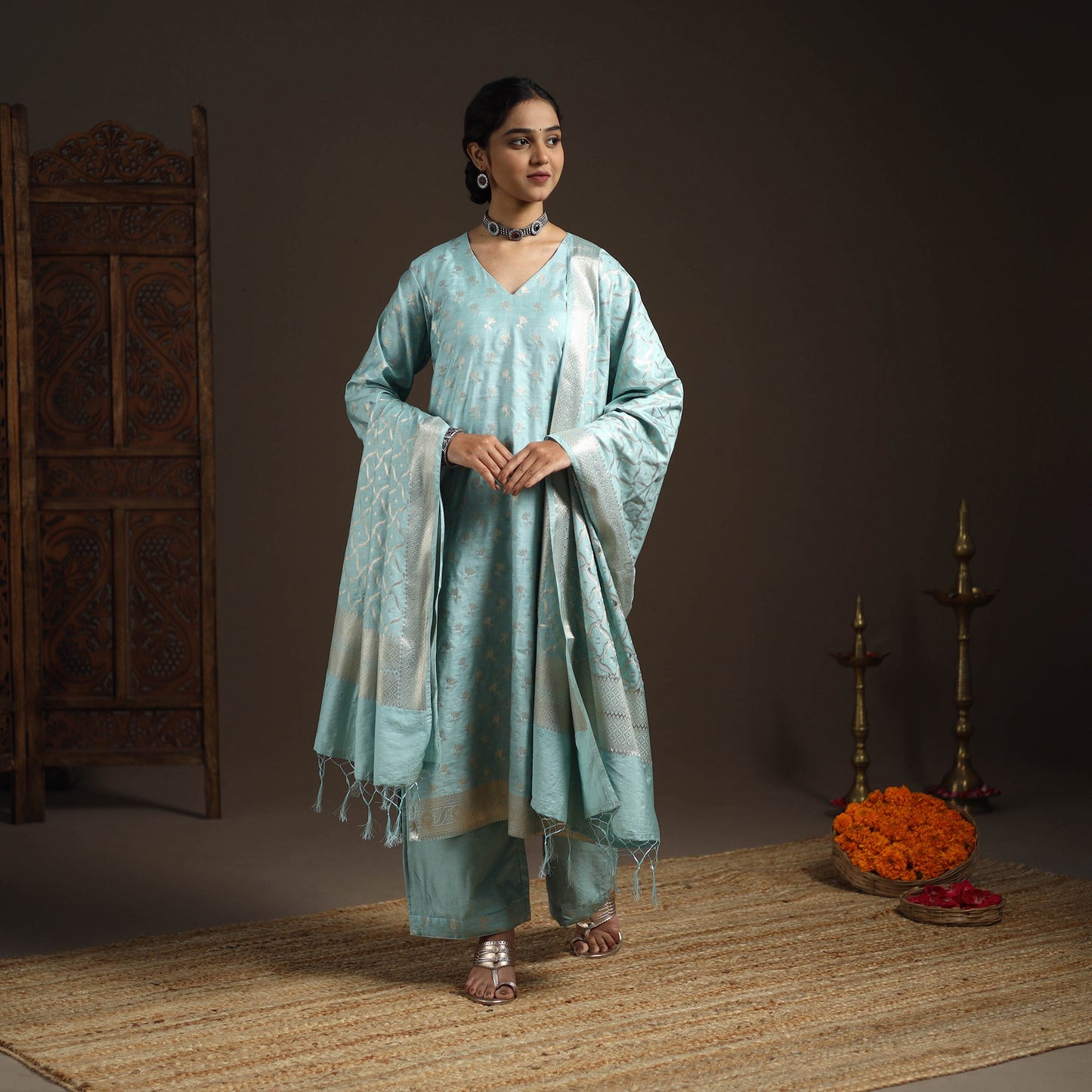 Green - tanchoi silk cotton banarasi kurta set for women