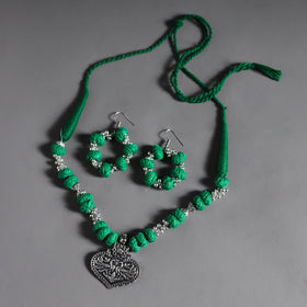 Green - thread beads handmade german silver necklace set 01