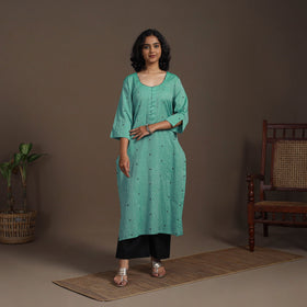 Green Thread Buti Work Cotton Plain Kurta Set (Set of 2)