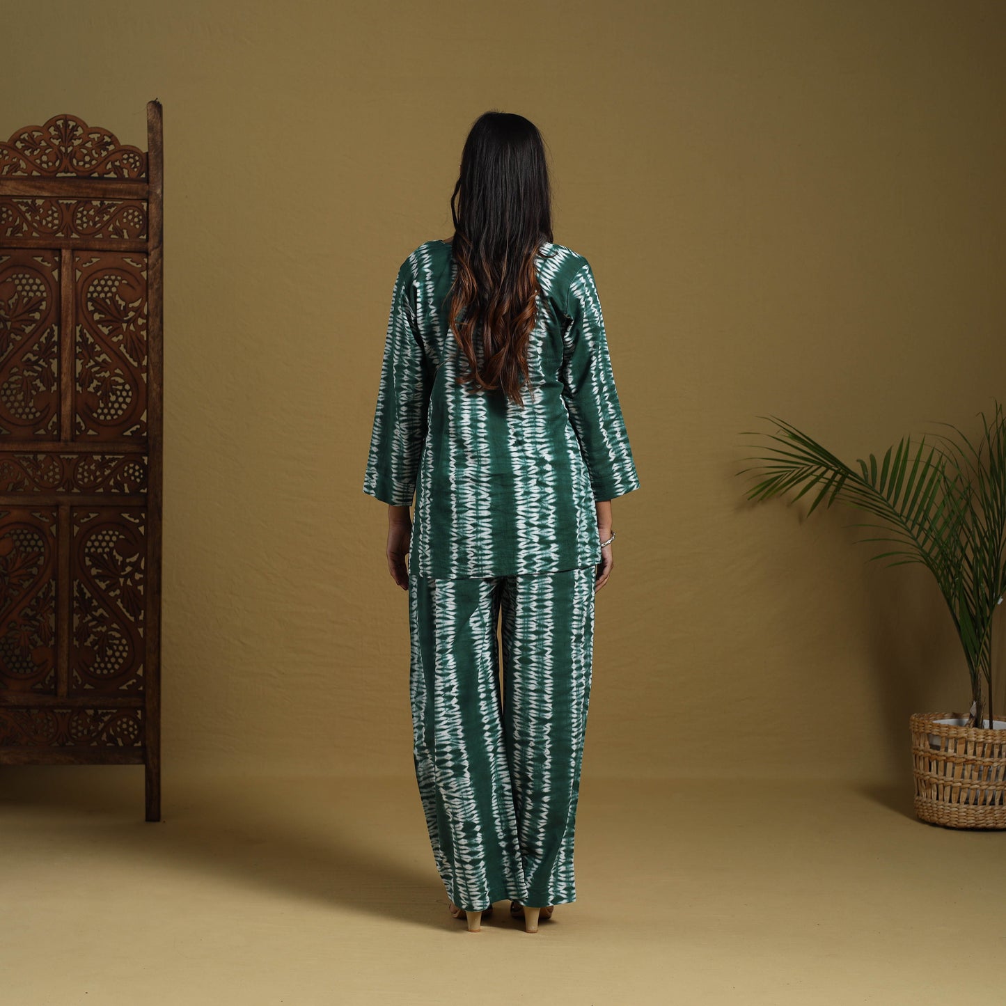 Buy Green Tie & Dye Cotton Shibori Co-Ord Set Online