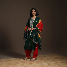 Green - tie-dye embroidered cotton bandhani kurta set (set