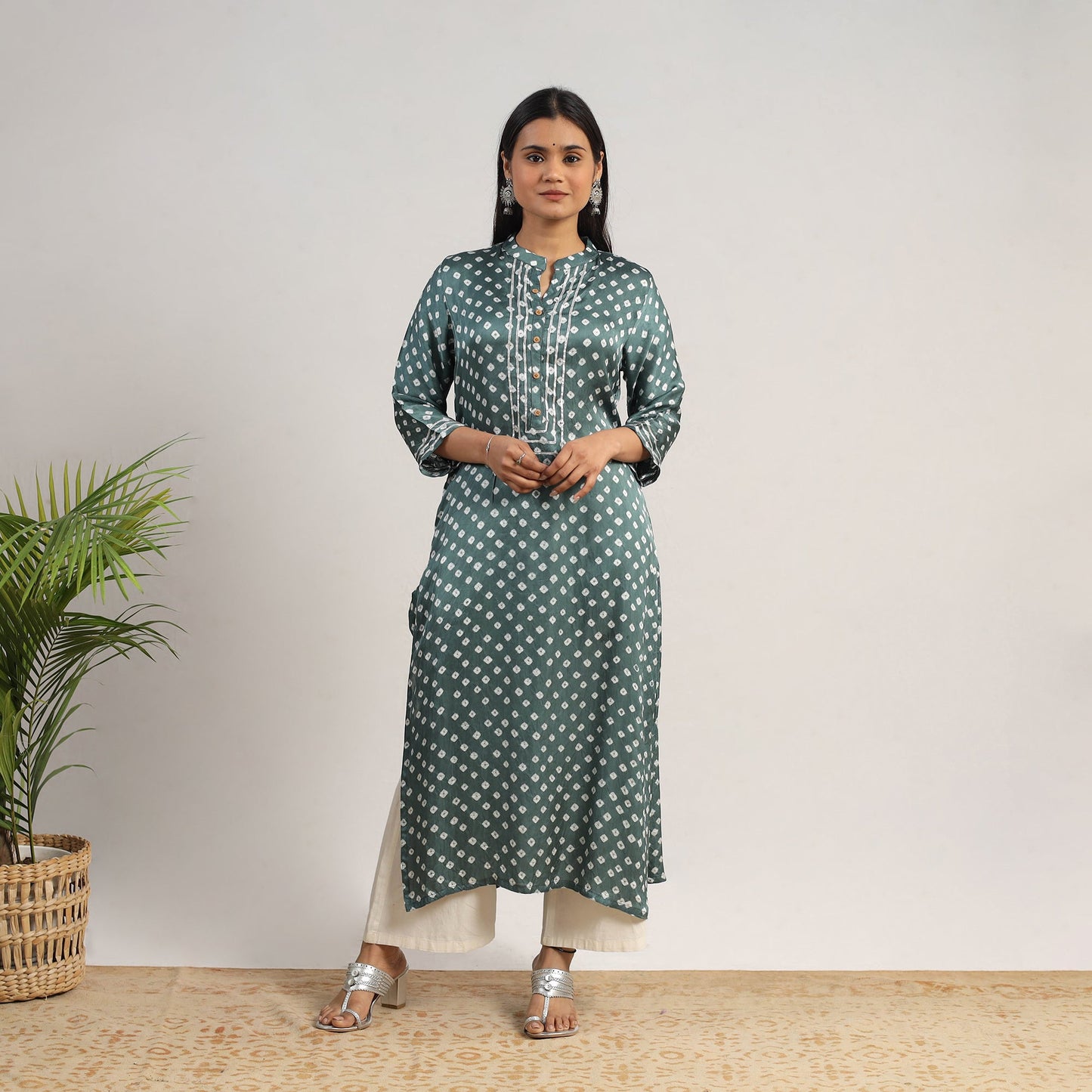 Green Tie & dye Modal Silk Straight Bandhani Kurta for Women