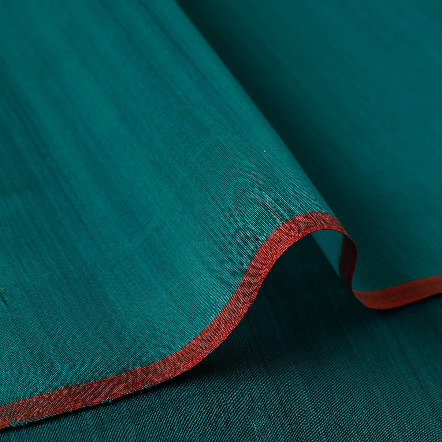 Buy Traditional Chanderi Silk Handloom Tissue Zari Fabric Online at iTokri.com