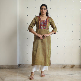 Traditional Khun Straight Kurta for Women