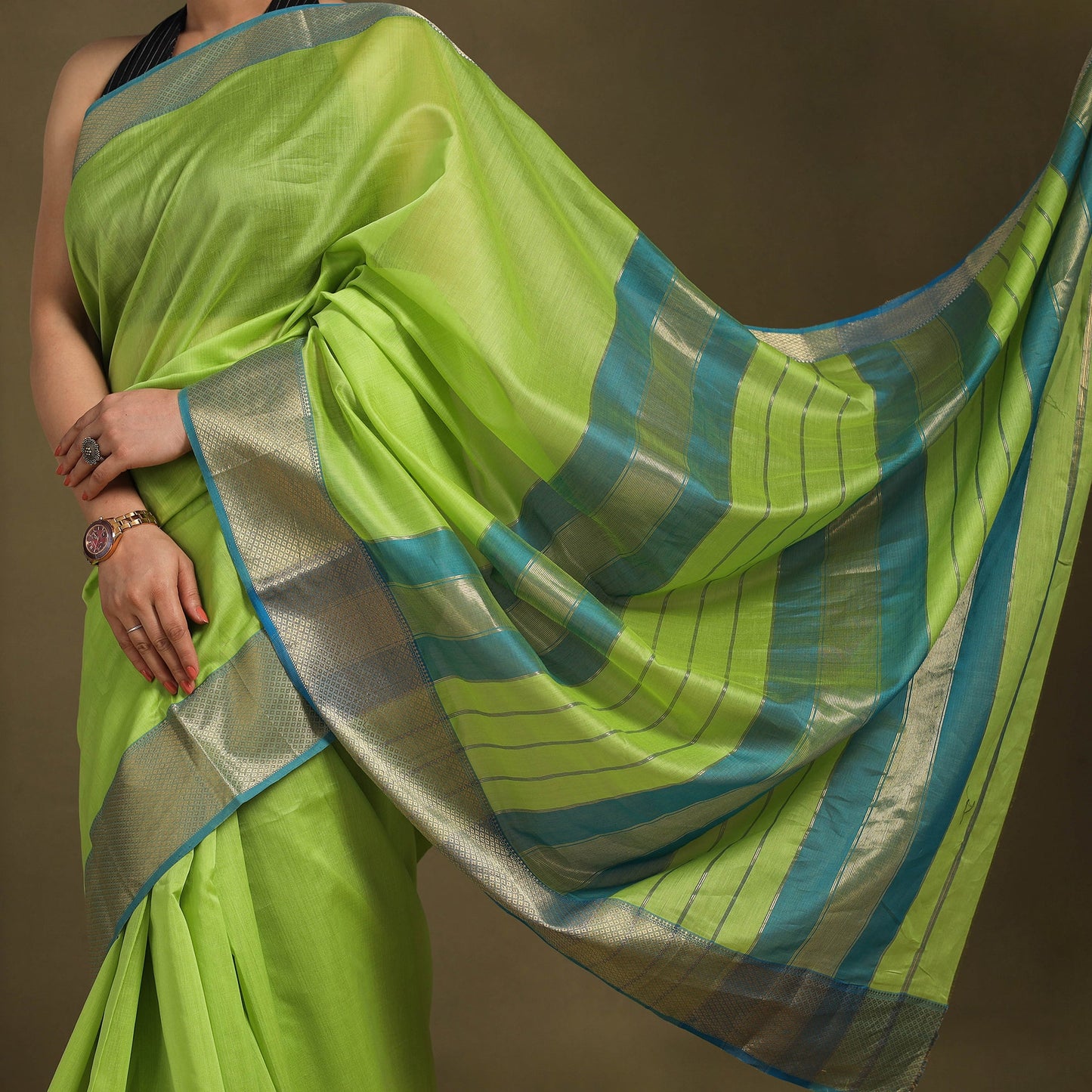 Green - traditional handloom zari work silk maheshwari