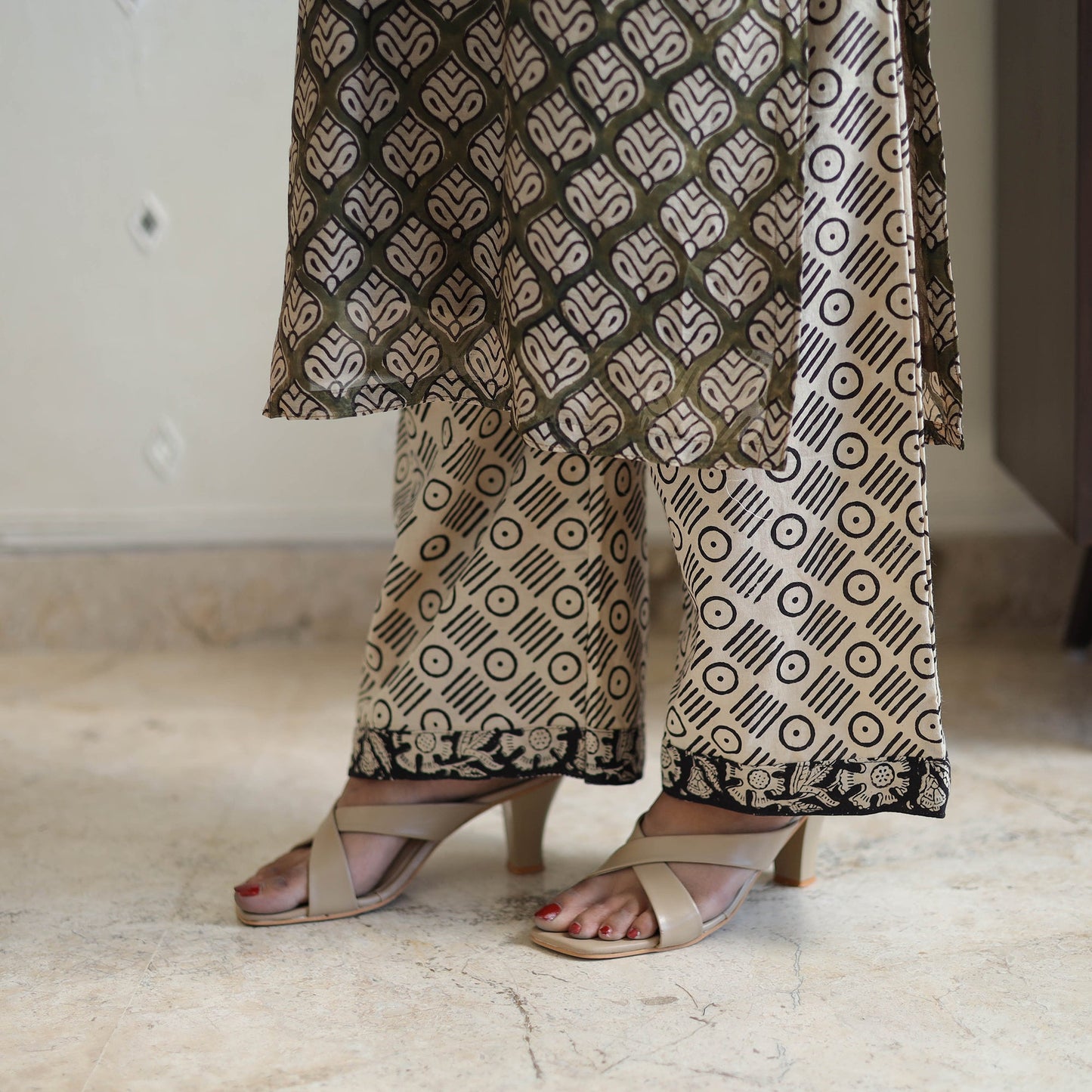 Buy Traditional Maheshwari Silk Bagru Print Kurta Set