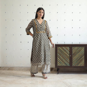 Buy Traditional Maheshwari Silk Bagru Print Kurta Set