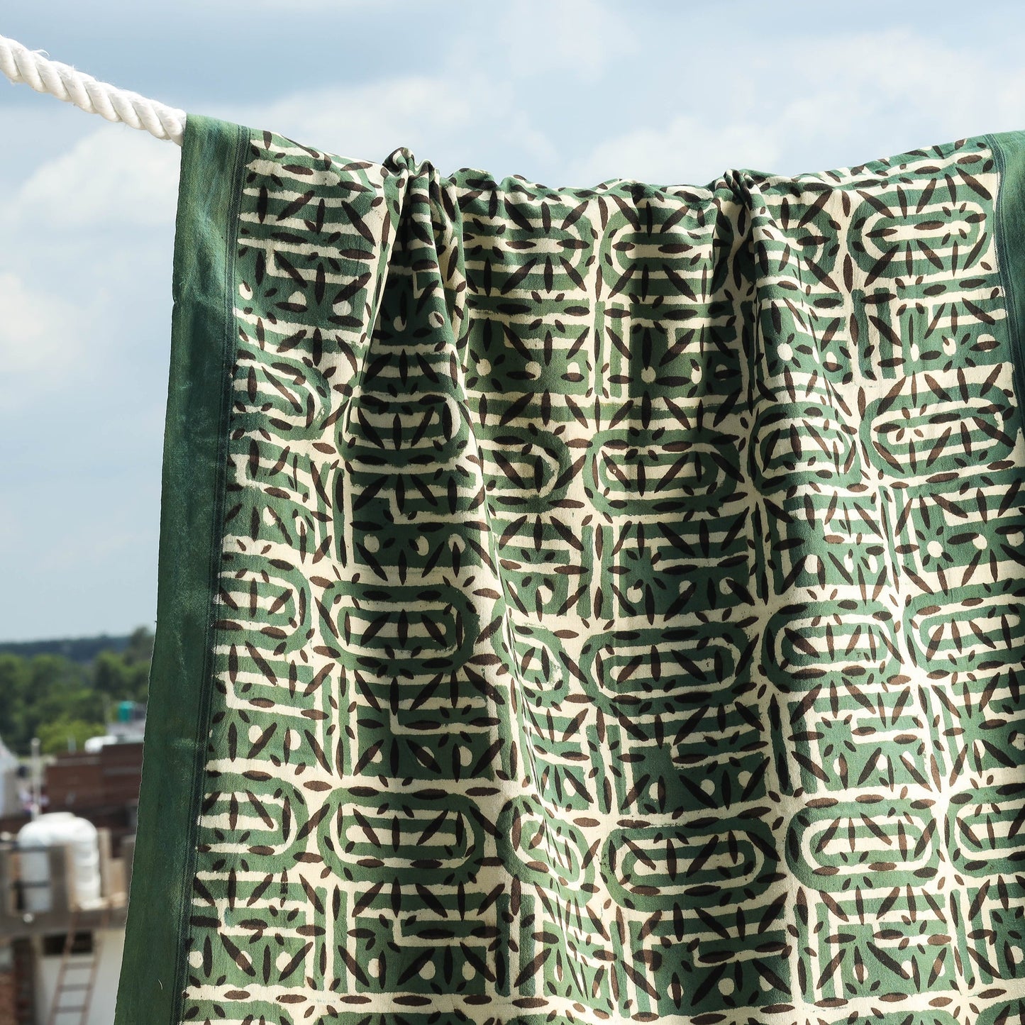 Buy Traditional Pipad Block Printed Pure Handloom Cotton Towel Online at iTokri.com