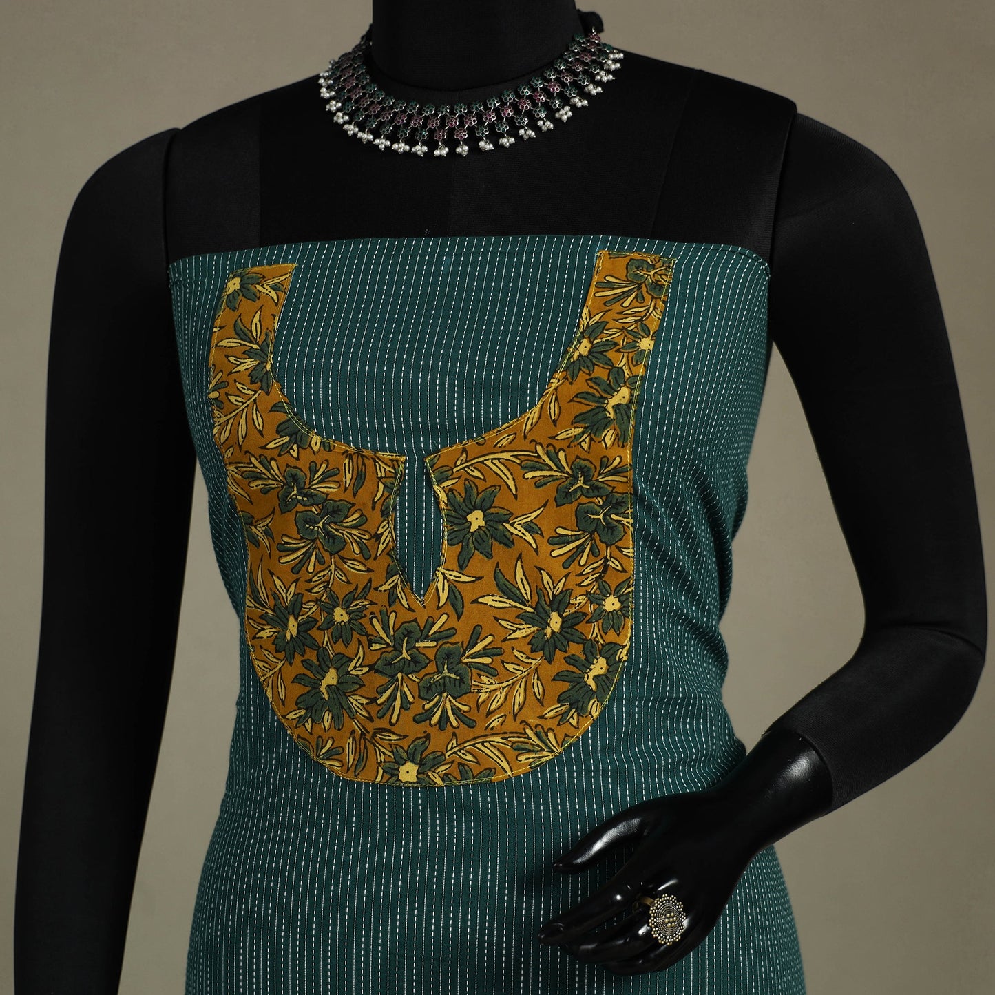 Green Unstitched Plain Cotton Kurta Material