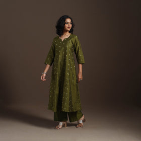 Green Zari Buti A-Line Spun Dupion Silk Kurta Set (Set of 2)
