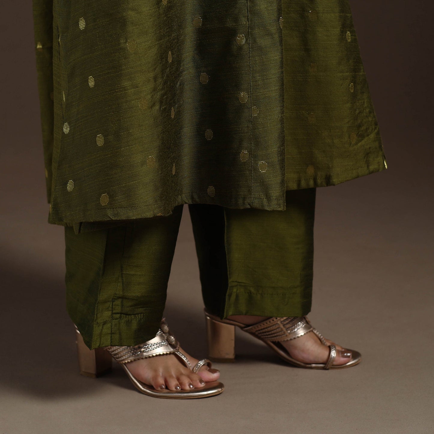 Green Zari Buti A-Line Spun Dupion Silk Kurta Set (Set of 2)