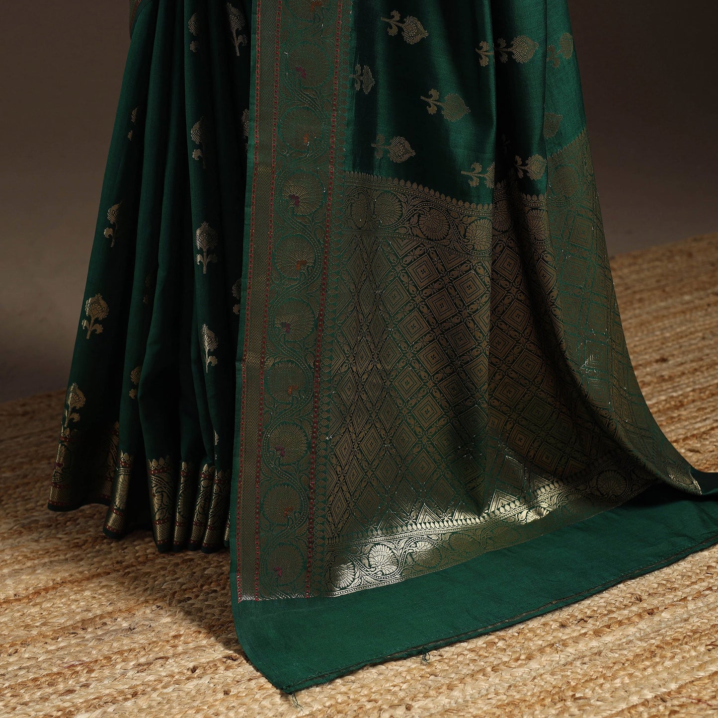 Green - zari work chiniya silk banarasi saree 09