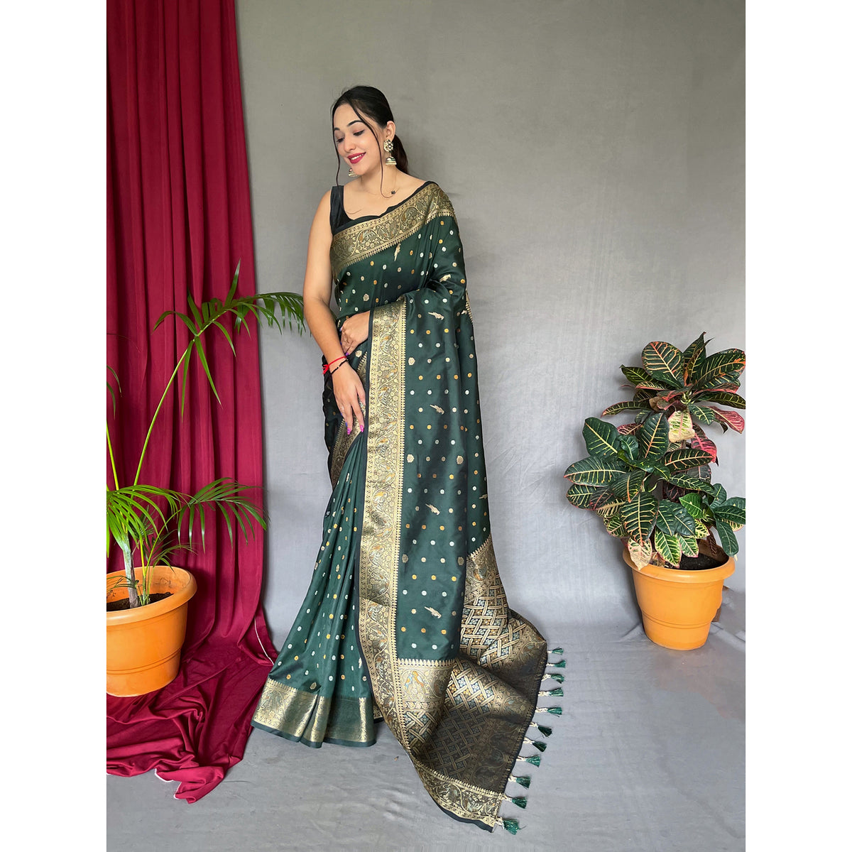 Udaan Green Soft Silk Handwork Saree