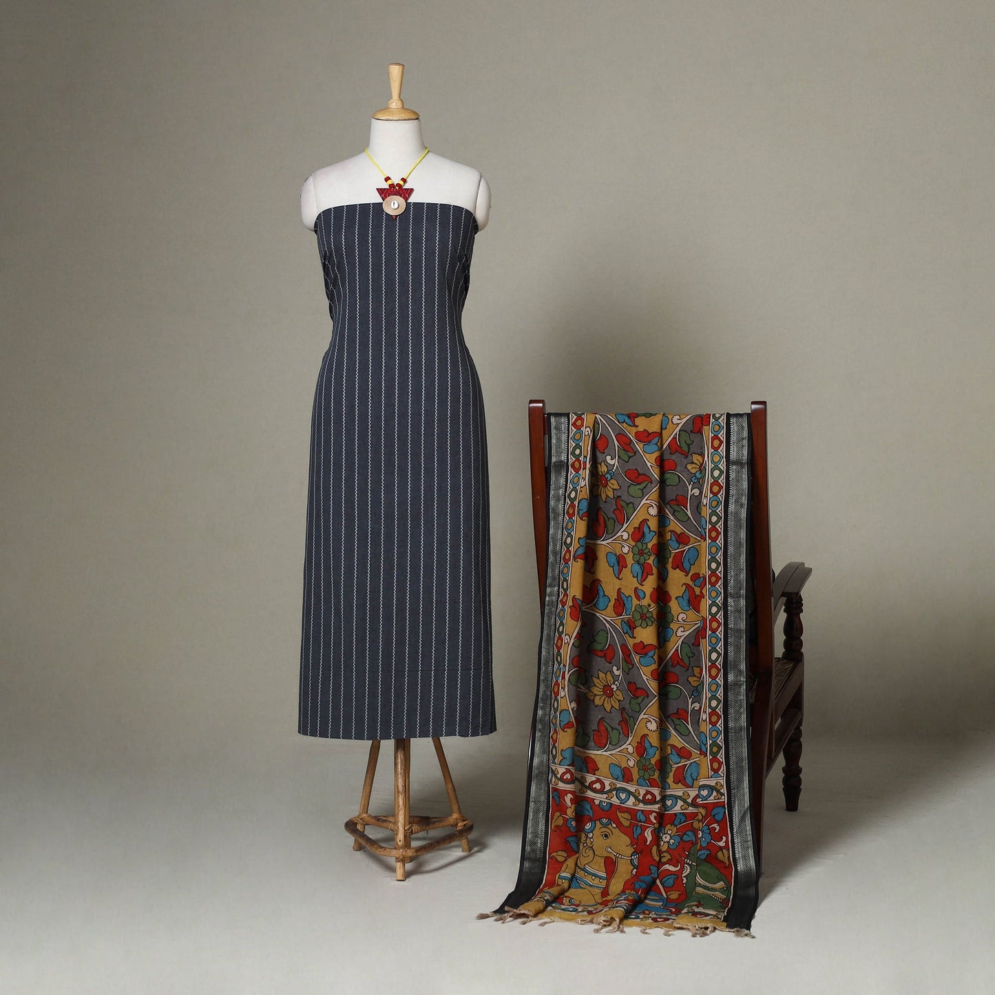 Grey - 2pc unstitched jacquard dress material