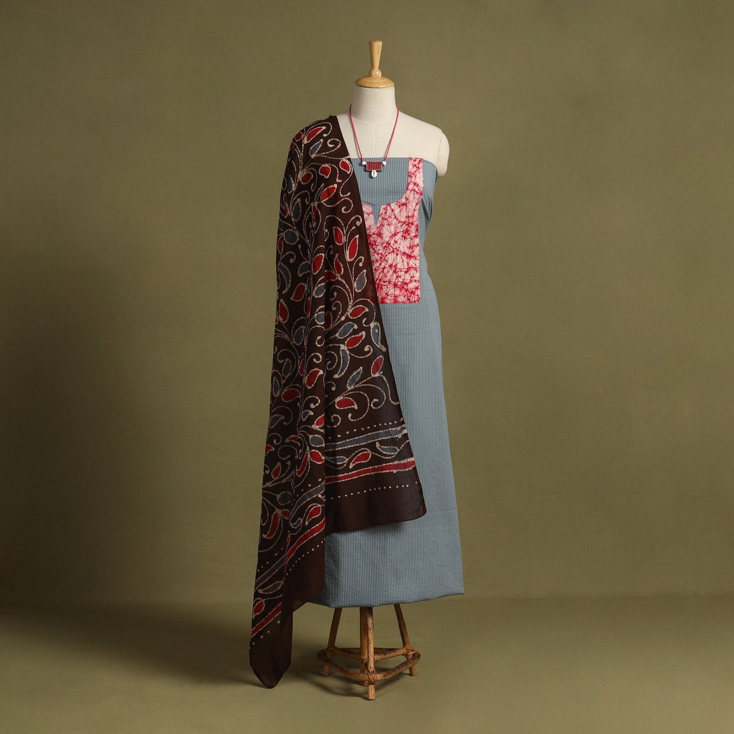 Grey - 2pc unstitched plain dress material with jewellery