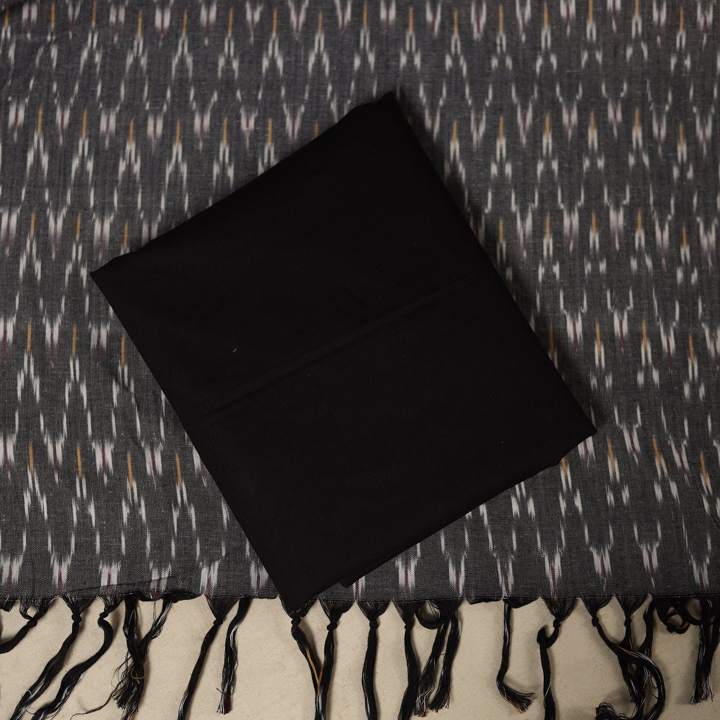 Grey 3pc Cotton Pochampally Ikat Dress Material