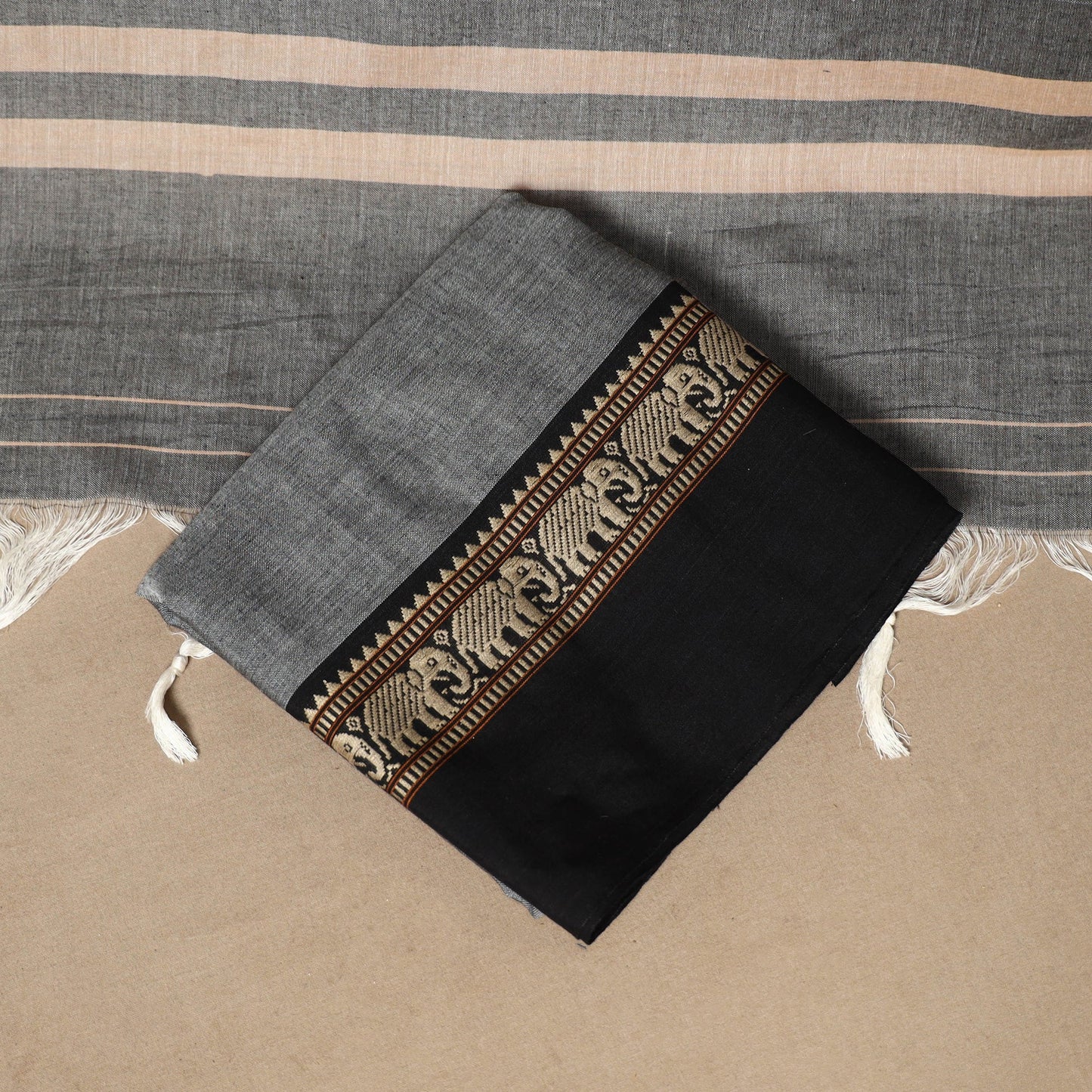 Grey - 3pc cotton unstitched dharwad dress material