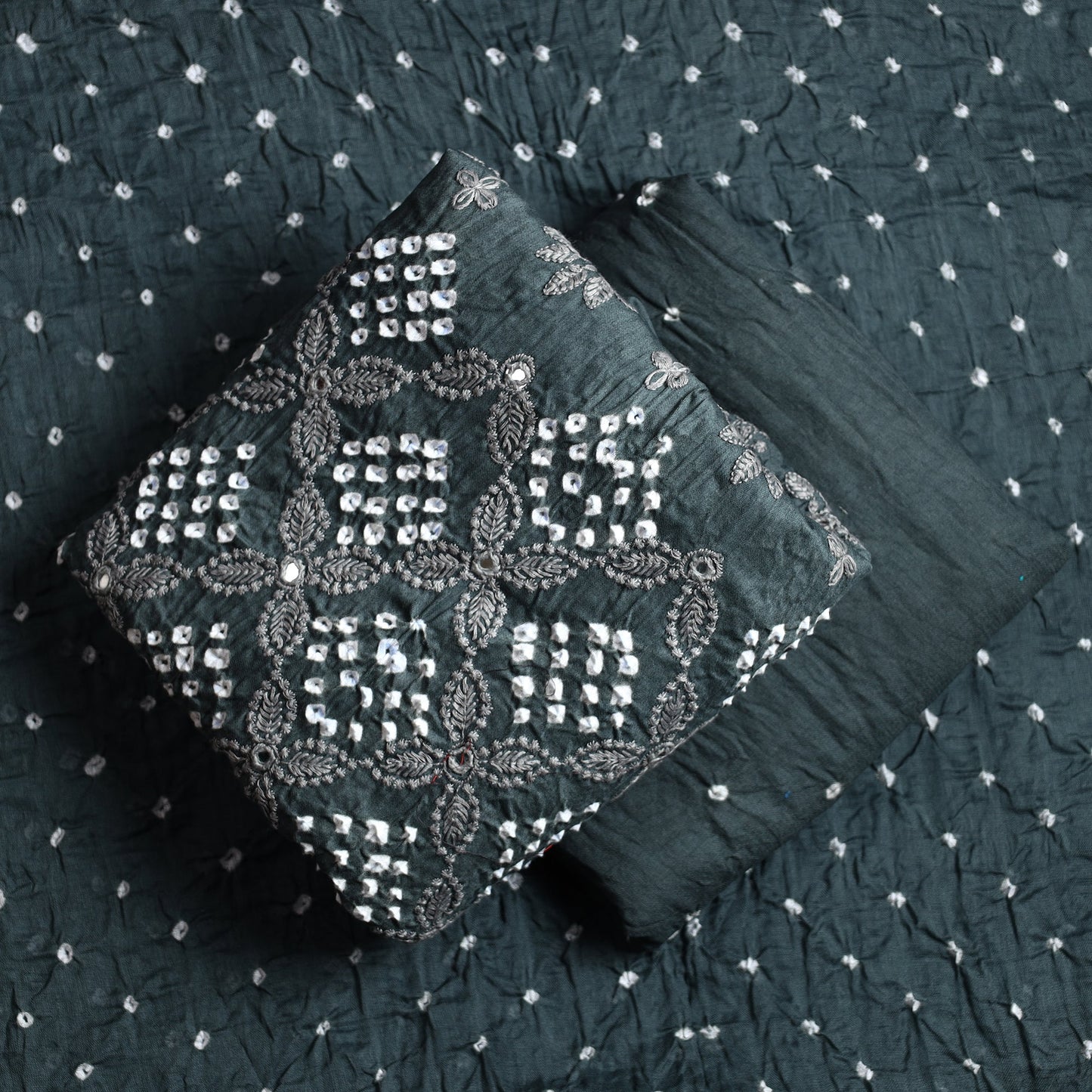 Buy 3pc Kutch Bandhani Tie-Dye Mirror Work Satin Cotton Suit Material Set 27 Online at iTokri.com