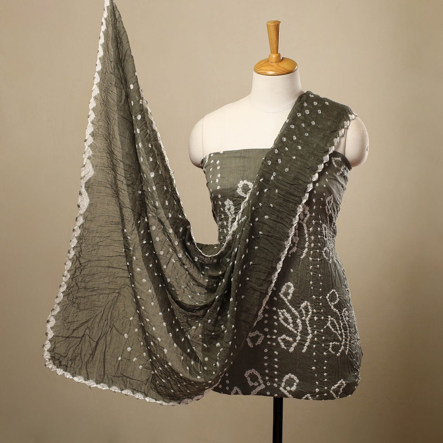 Grey 3pc Tie & Dye Satin Cotton Bandhani Dress Material