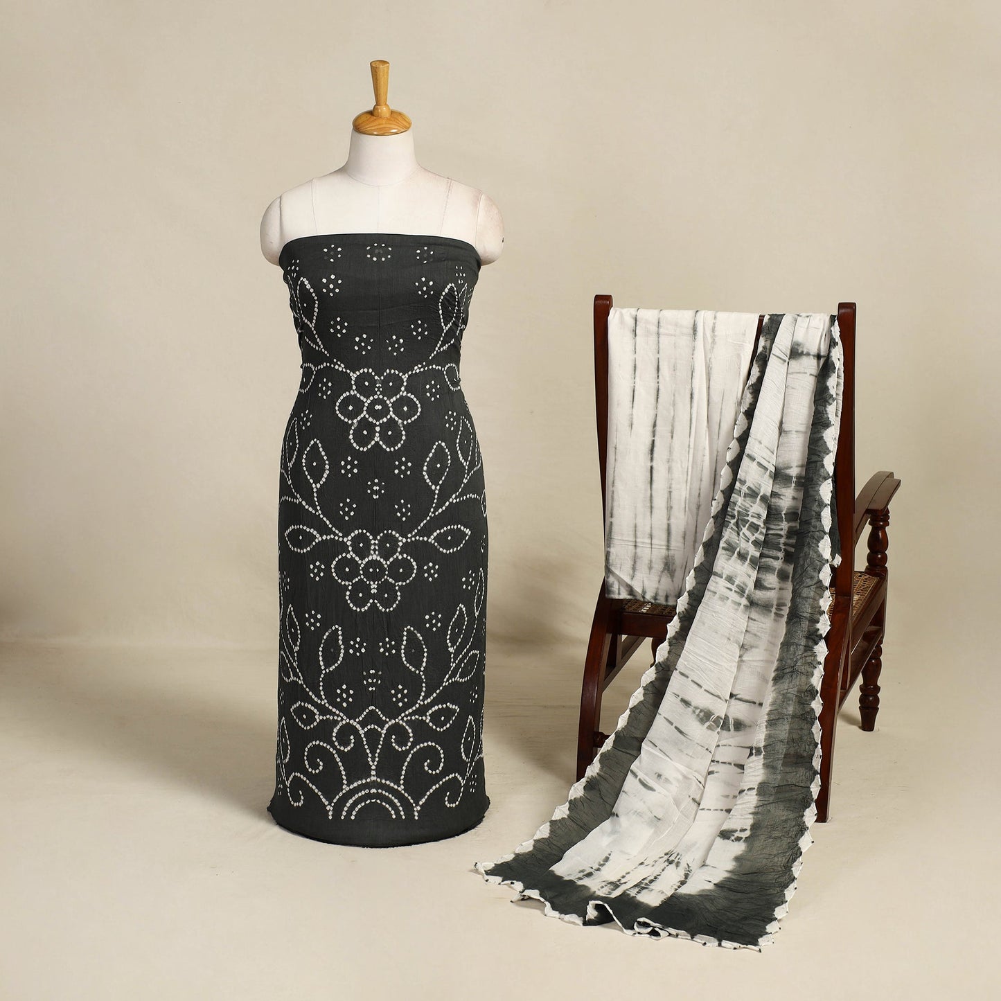 Grey 3pc Tie & Dye Satin Cotton Shibori Bandhani Dress Material