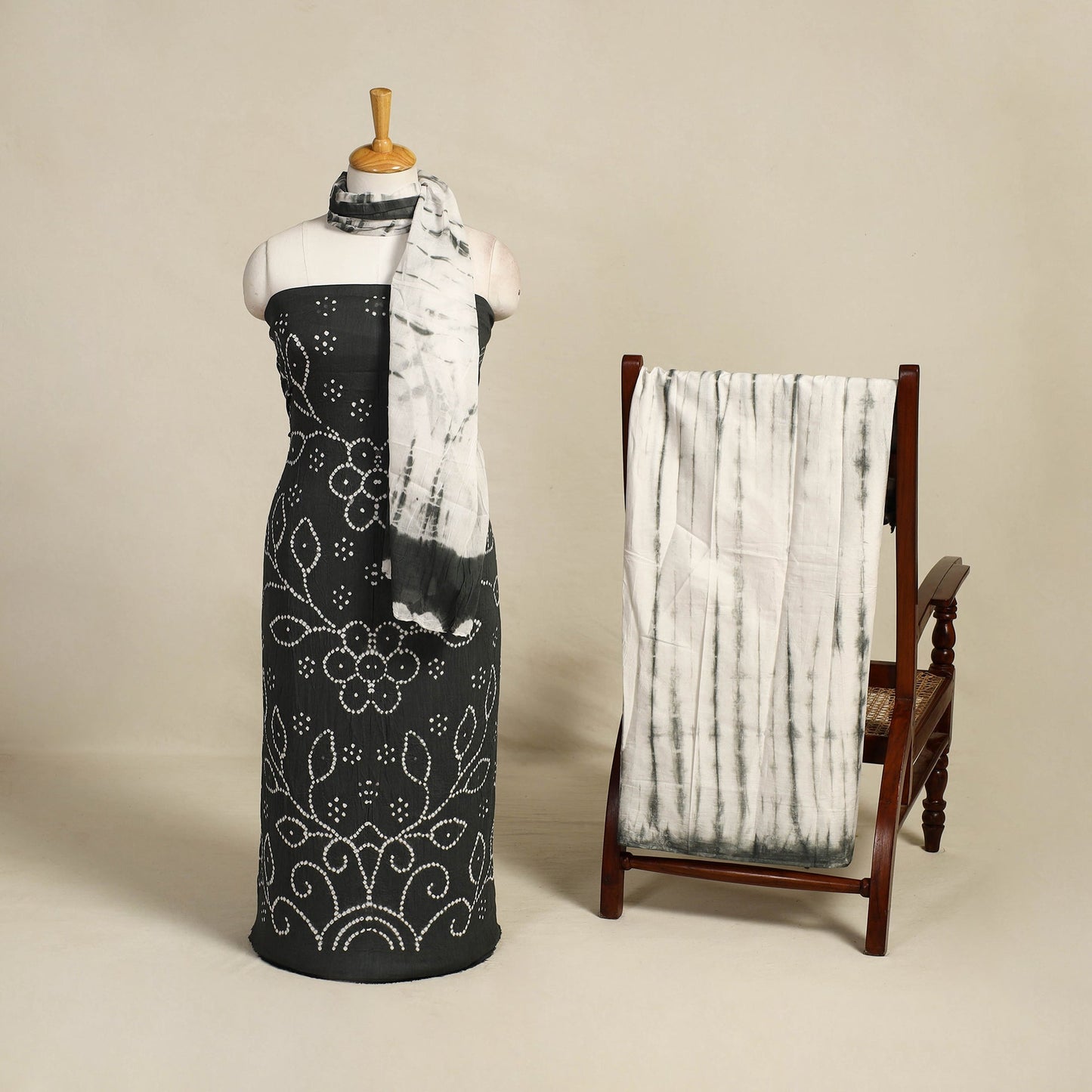 Grey 3pc Tie & Dye Satin Cotton Shibori Bandhani Dress Material