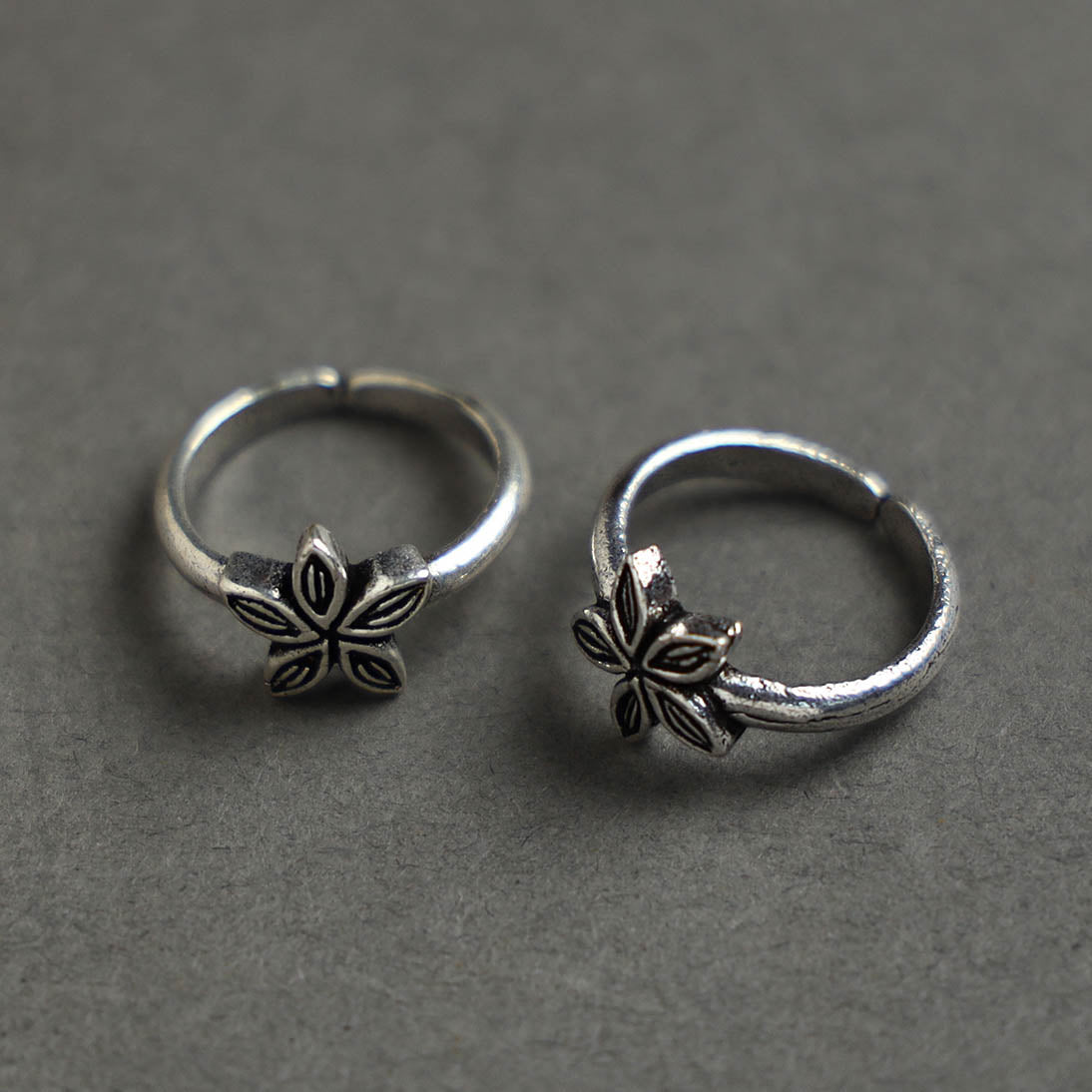  Antique Finish Oxidised White Metal Toe Ring 22 