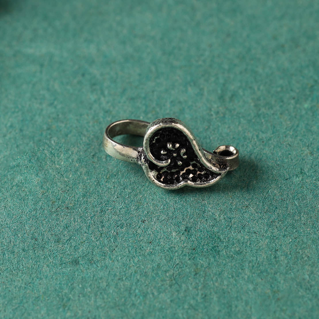  Antique Padma Sterling Silver Nosepin 